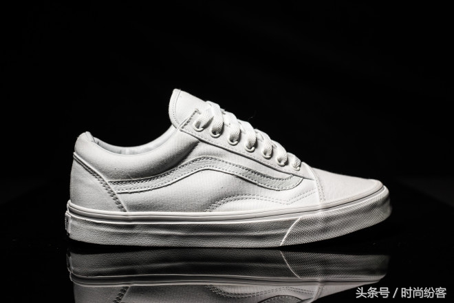 休闲男鞋2023秋冬新款百搭小白鞋,2023春秋新款透气小白鞋男士百搭