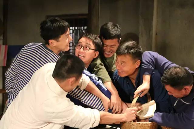 不靠“鲜肉”,不靠“小花”,谁说小成本电视剧没有大市场?