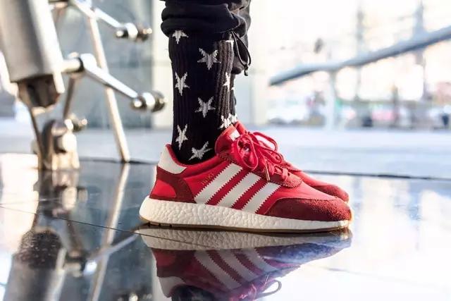 枫叶袜穿着不舒服,穿着枫叶袜