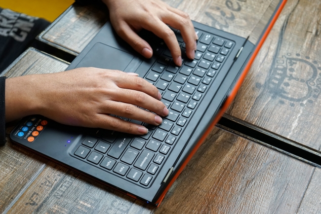 voyovbook二合一测评,voyovbook笔记本怎么样