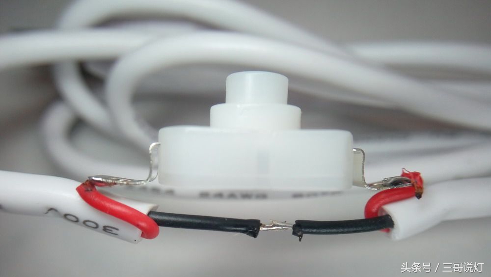 拆解酷毙灯,拆一个手电筒