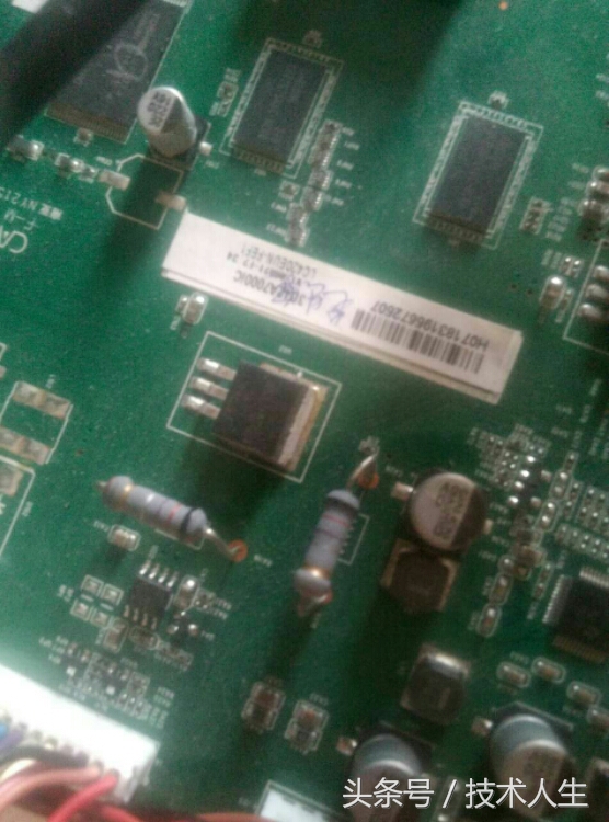 长虹50寸开机指示灯熄灭黑屏不亮,长虹电视机开机指示灯闪烁后熄灭