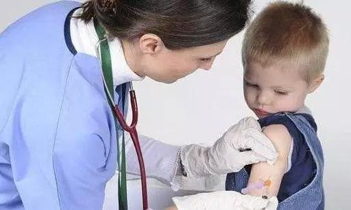 打a群流脑疫苗后出疹子怎么处理,麻腮风疫苗后发烧一定出疹子吗