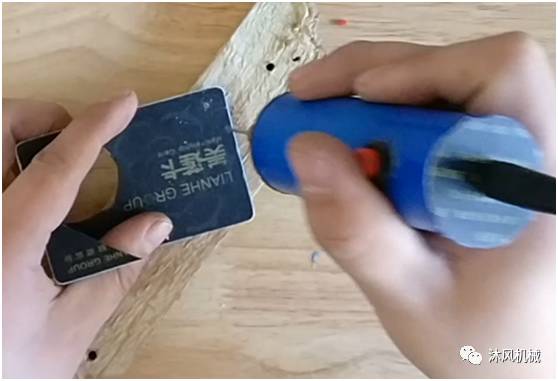 手电钻制作打磨神器,diy小型打磨机制作过程