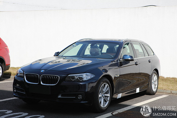 宝马520i旅行版功能,宝马520i和530旅行