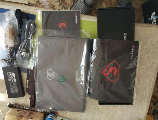 1050显卡炫龙本,笔记本960m4g和10502g显卡哪个好