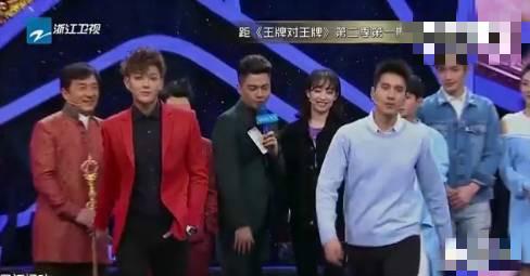 1天收到8部片约片酬过亿,赵又廷红到财富身价暴涨但他很理智