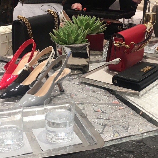 今年流行的大牌鞋子秋冬,当季最流行的大牌鞋子