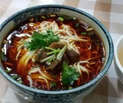 成都必吃的18碗面,成都最好吃的100碗面