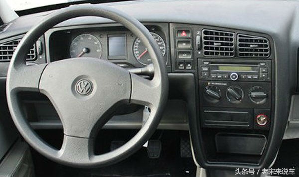 爷爷喜提三轮车,2010款捷达伙伴现在还值多少钱