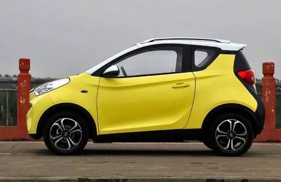 北京·EC180/奇瑞eQ1/知豆D2等多款车型对比