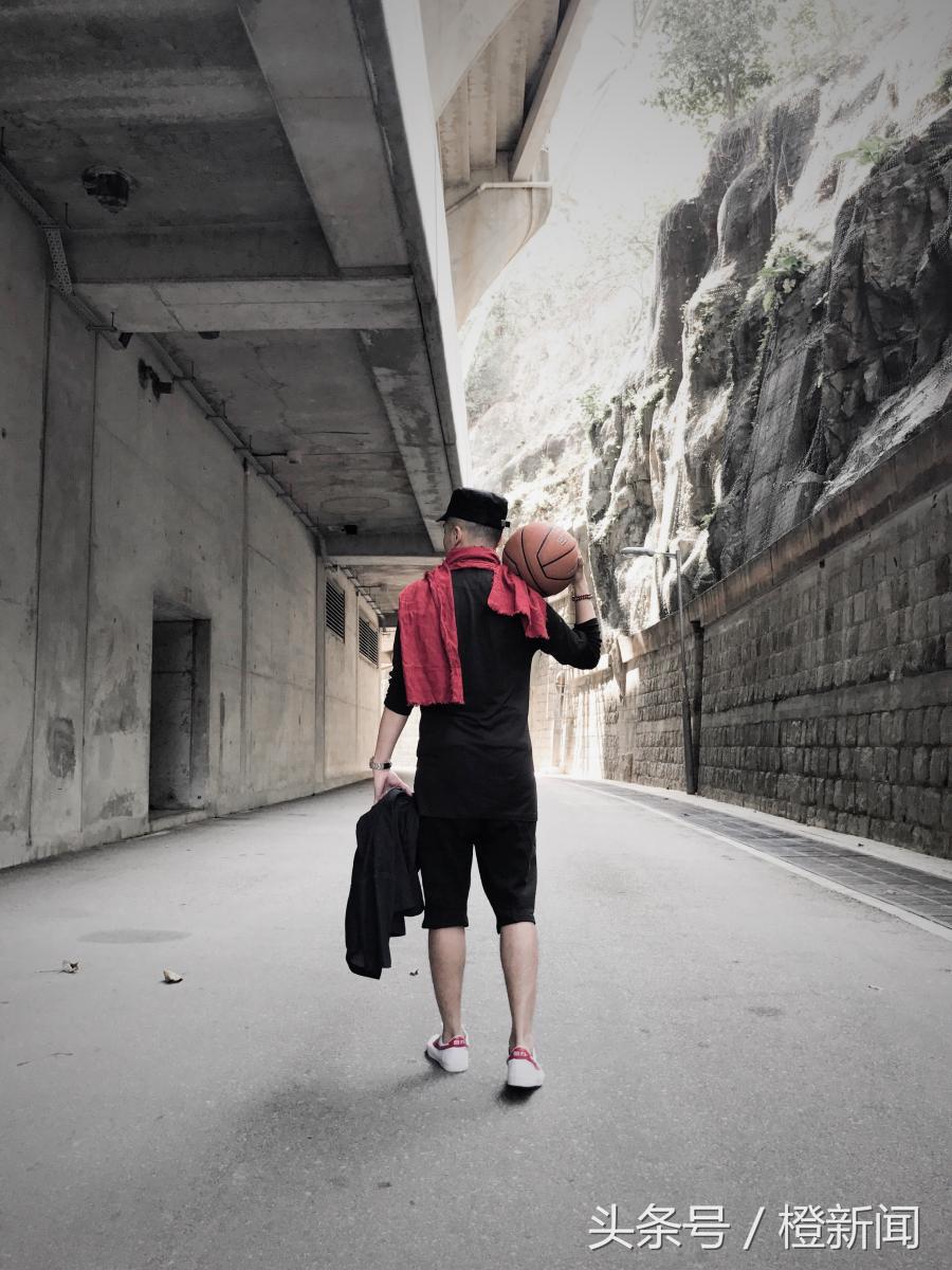 港人也是穿“回力”鞋长大的?这个香港人有话说!