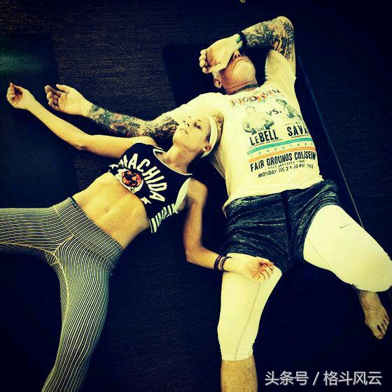 wwe拉娜个人简介,wwe拉娜与卢瑟夫求婚完整视频