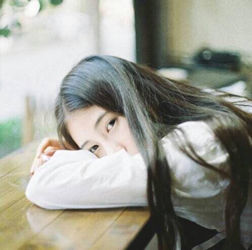 夸前女友鲍鱼汁多柔嫩，特备好吃，她竟然羞得满脸通红！