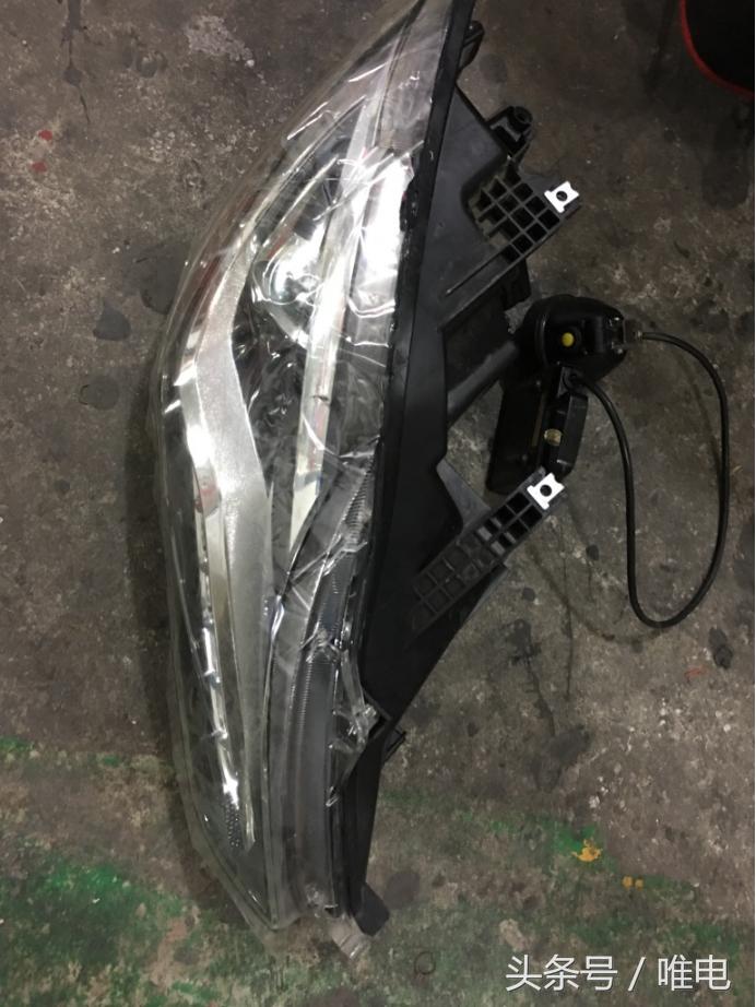 比亚迪唐dm大灯升级海拉,比亚迪唐5车灯展示