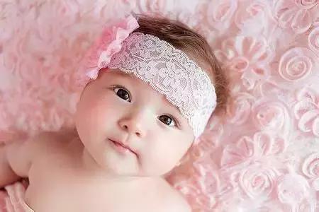 冬天皮肤干燥起皮屑怎么办,皮肤干燥起皮用维e有用吗