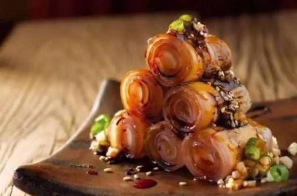 底子好，牌运差，川菜这一手好牌，到底该怎么打？