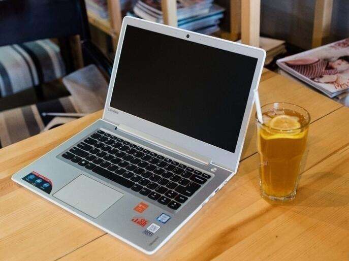 超哥推荐固态u盘,如何选择性价比超高的笔记本电脑