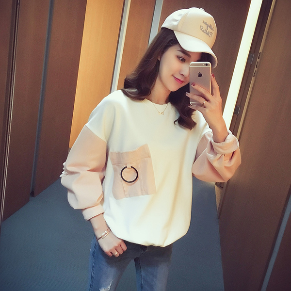 粉嫩大版型卫衣减龄穿搭,开春必备卫衣少女感小众穿搭