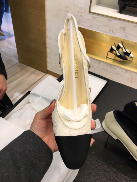 今年流行的大牌鞋子秋冬,当季最流行的大牌鞋子