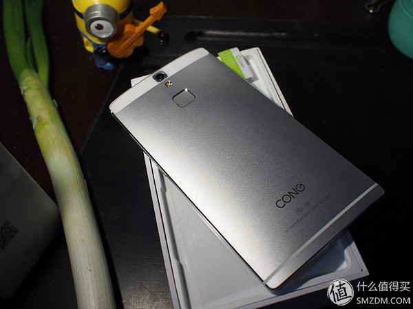 青葱手机metal评测,新款高性价比手机测评
