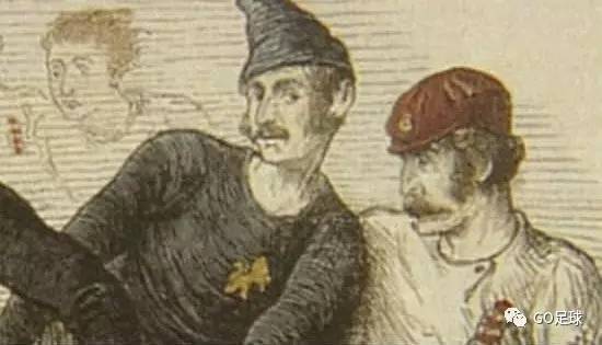 戴帽子踢足球,戴帽子踢球