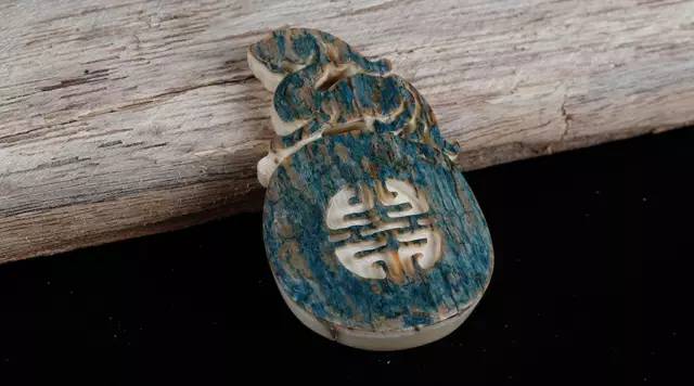 树脂合成猛犸与真猛犸象牙的区别,满文猛犸象牙和非满文猛犸象牙