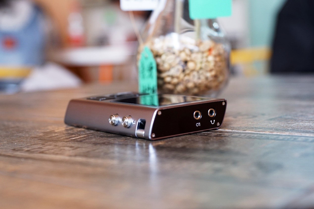 如果说哪个*放播**器更纯粹，那么七彩虹C200应该算是一个