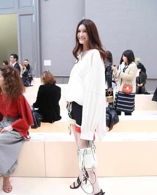 chloe最新秀,2023年chloe秋冬服装走秀