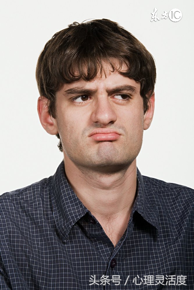 恋人稍不满意就对你发脾气,恋人在一起为什么总是闹脾气