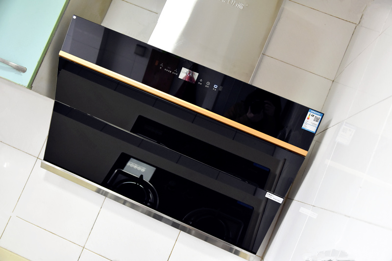 它给了我一个爱上厨房的理由——万洲烟灶组合