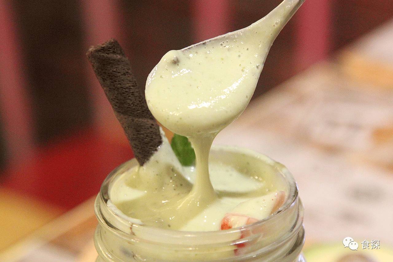 深圳第一家迪拜果饮店，2吨的水果真的吓到我了！