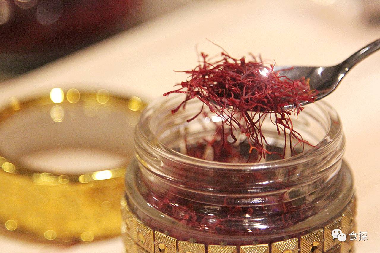 深圳第一家迪拜果饮店，2吨的水果真的吓到我了！