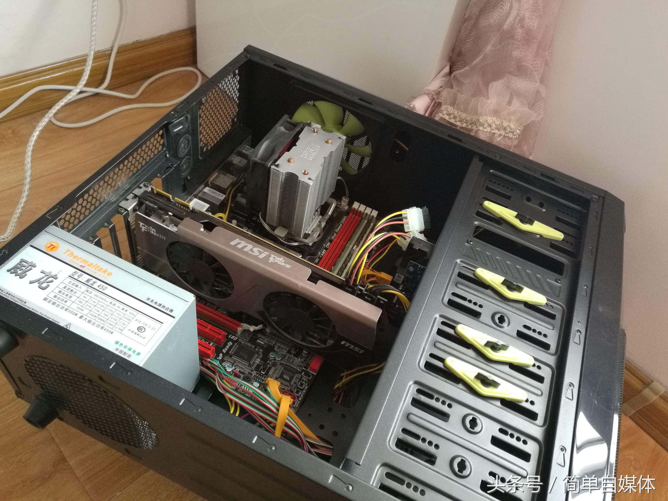 许久未开门营业再开门,许久未发工资