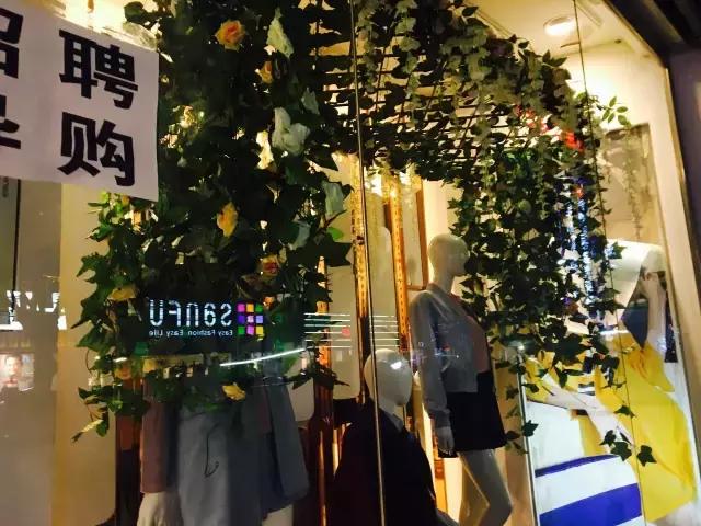 每一个与鱼化寨国际有染的人,都曾对这个小香港有难以言表的热忱