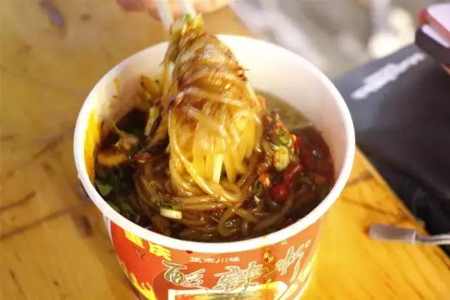 每一个与鱼化寨国际有染的人,都曾对这个小香港有难以言表的热忱