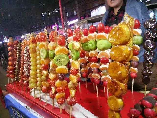 每一个与鱼化寨国际有染的人,都曾对这个小香港有难以言表的热忱