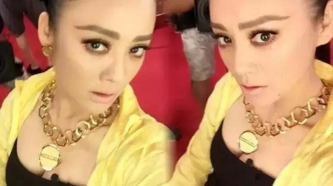 刘雯全智贤走秀,刘雯全智贤