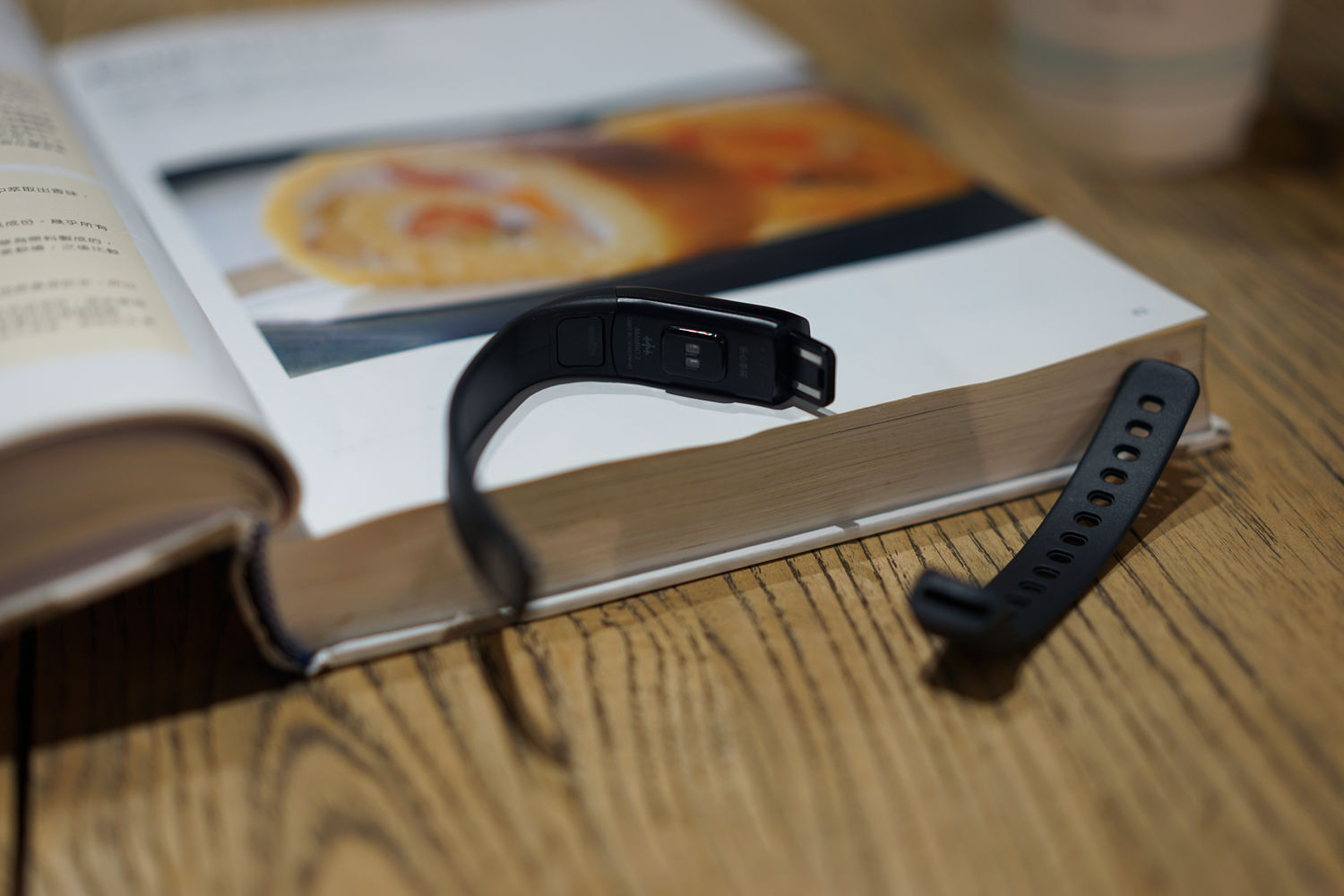 乐心手环mambo2代怎么连接微信,小米手环买到使用过的了