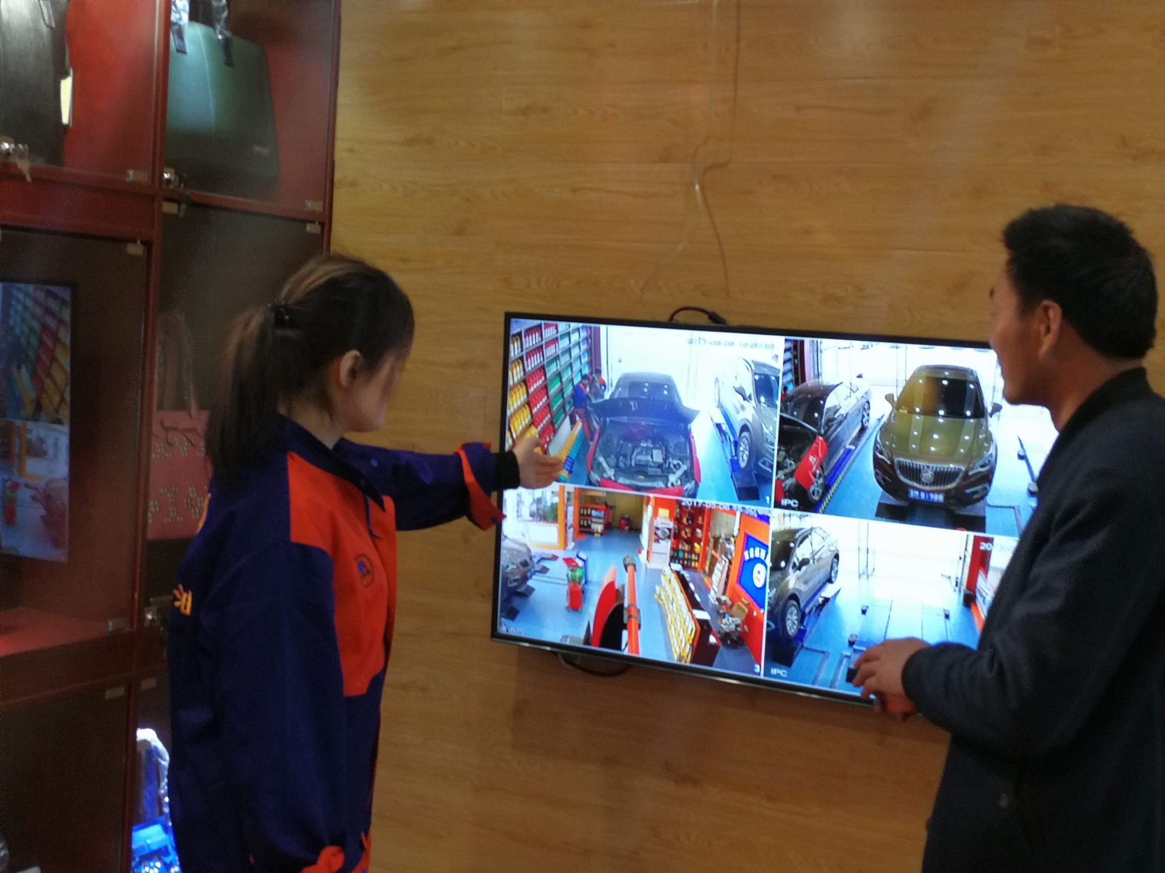 到底要不要在4s店保养车,今天去4s店保养车