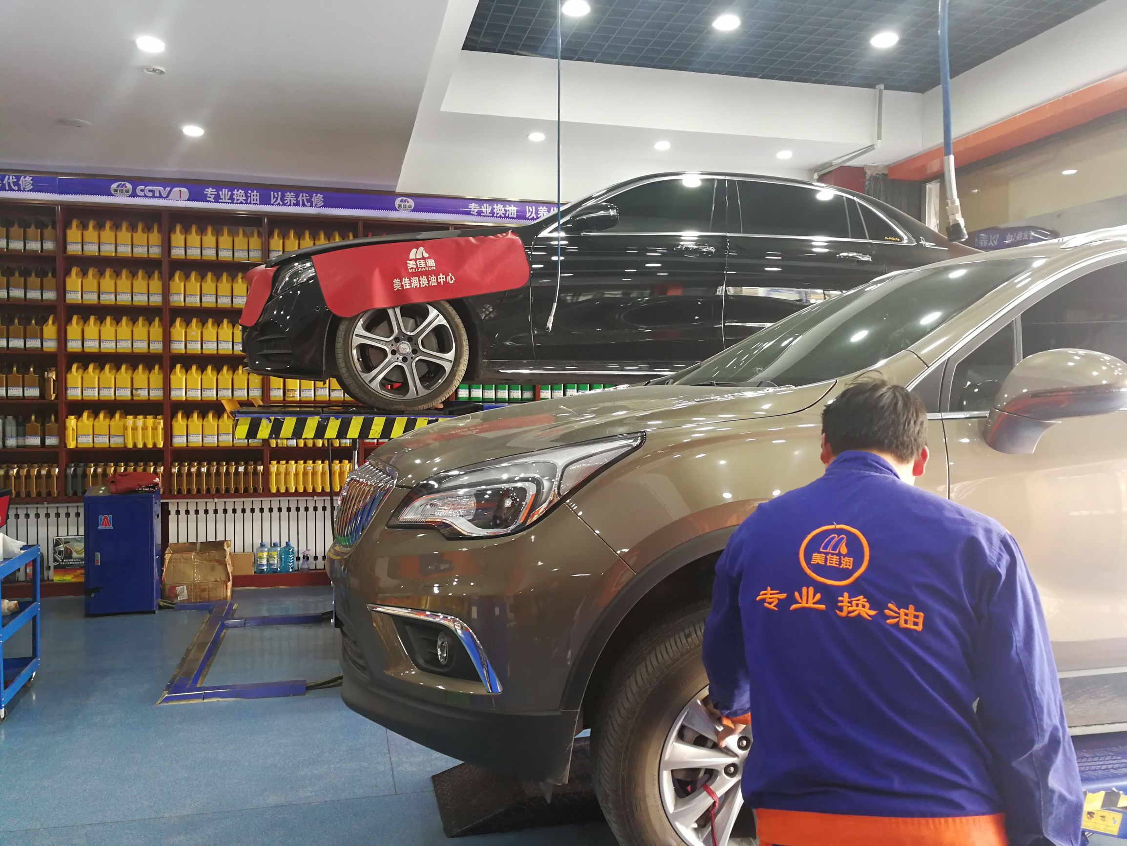 到底要不要在4s店保养车,今天去4s店保养车