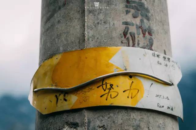 大漠户外旅行虎跳峡徒步详解,虎跳峡徒步168级勇者云梯