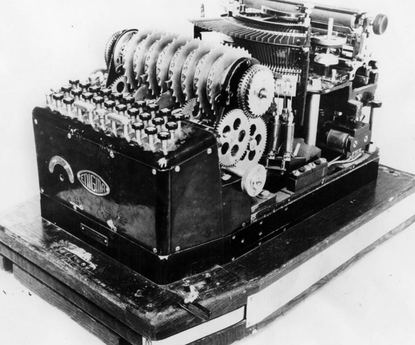 女神节快乐,向女神表白时,可以试试隐写工具哦隐写工具小合集