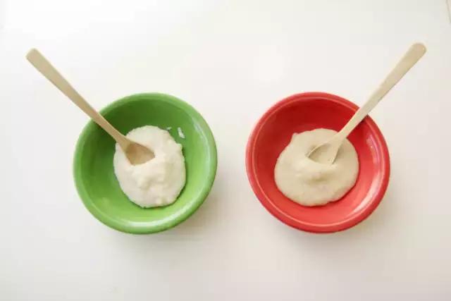 宝宝辅食第一口米粉怎么选,宝宝第一口辅食怎么选米粉
