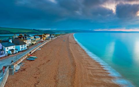 白癜风抗复发治疗需要吃什么药,节段型白癜风怎么治疗效果最好