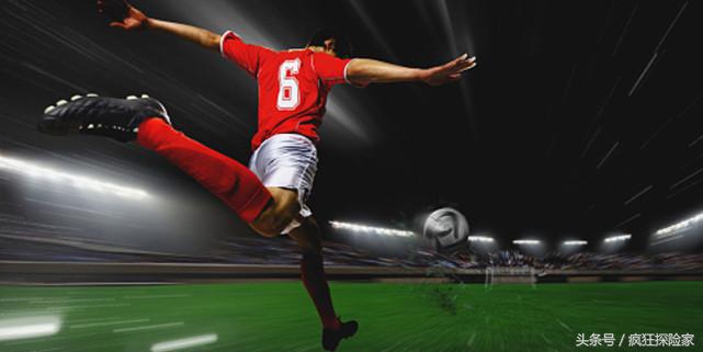 势不可挡这就是足球的魅力,心随球动王者风范