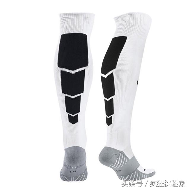 势不可挡这就是足球的魅力,心随球动王者风范