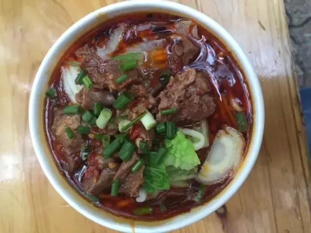 成都必吃的18碗面,成都最好吃的100碗面