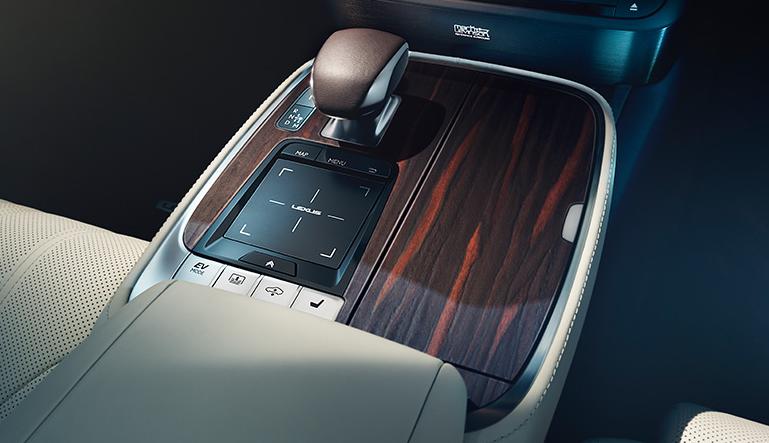 2022款全新雷克萨斯ls落地价,奔驰s宝马7系雷克萨斯ls