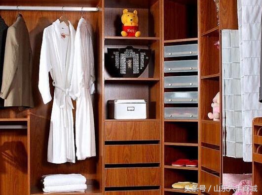 閽熺ゥ鍏赴鍟嗗煄,鍏赴鍟嗗煄